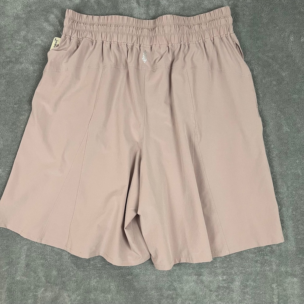 Free People Movement Active Shorts Womens L Light Pink Performance NWT - Picture 9 of 12